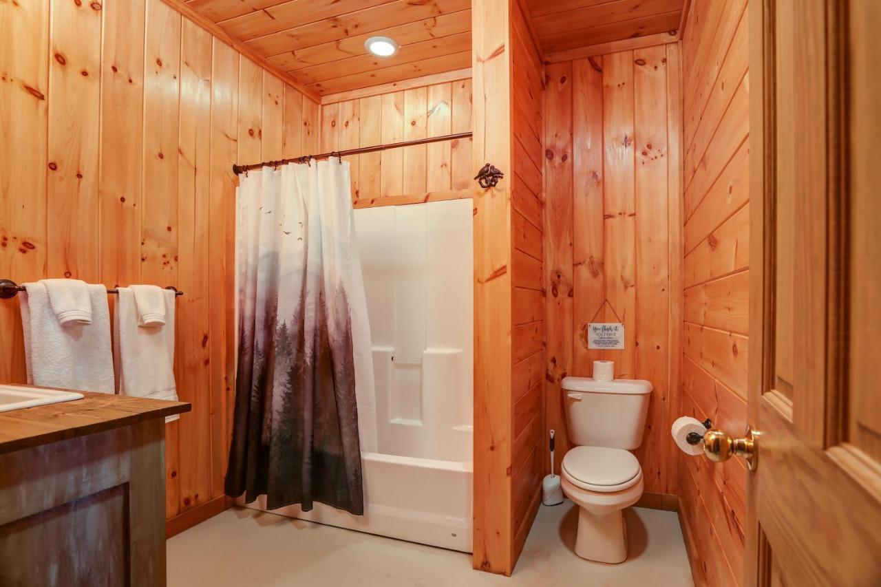 Bear Naked Bungalow บลูริดจ์ ภายนอก รูปภาพ